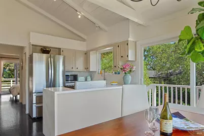 17217 Hillcrest Avenue, Sonoma, CA 95476 - Photo 11