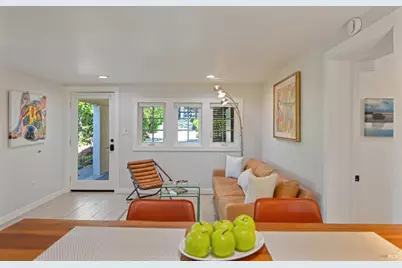 17217 Hillcrest Avenue, Sonoma, CA 95476 - Photo 23