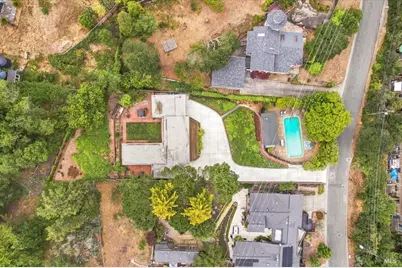 951 Meadowsweet Drive, Corte Madera, CA 94925 - Photo 3