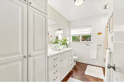 951 Meadowsweet Drive, Corte Madera, CA 94925 - Photo 17