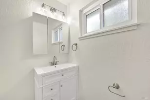 2081 Coronado Ave, Napa, CA 94559 - Photo 19