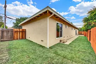 2081 Coronado Ave, Napa, CA 94559 - Photo 31