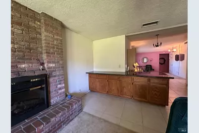 107 Greg Court, Vacaville, CA 95687 - Photo 9