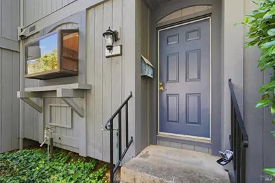 7 Rosemary Court, Novato, CA 94945 - Photo 3