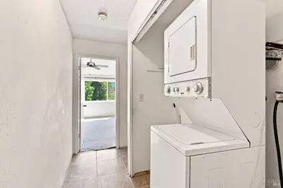 7 Rosemary Court, Novato, CA 94945 - Photo 23