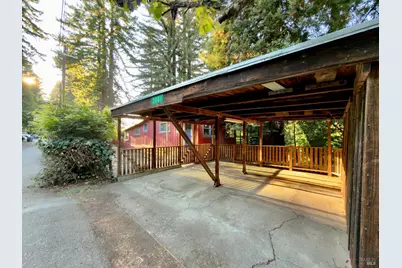 2001 Redwood Drive, Healdsburg, CA 95448 - Photo 17