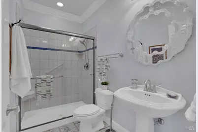 130 W C Street, Benicia, CA 94510 - Photo 21