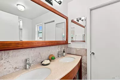 29 Tradewind Passage, Corte Madera, CA 94925 - Photo 19