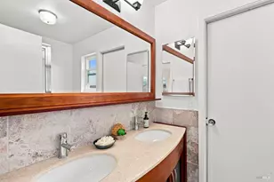 29 Tradewind Passage, Corte Madera, CA 94925 - Photo 19