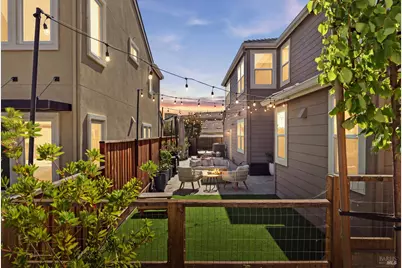547 Sapphire Street, Petaluma, CA 94952 - Photo 55