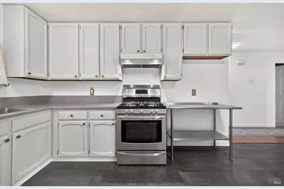 235 N Foothill Boulevard, Cloverdale, CA 95425 - Photo 13