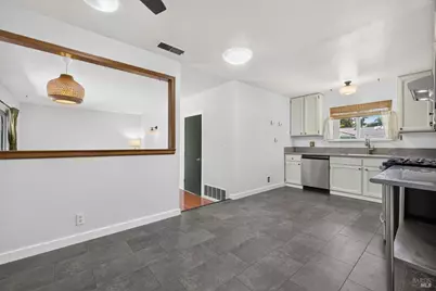 235 N Foothill Boulevard, Cloverdale, CA 95425 - Photo 15