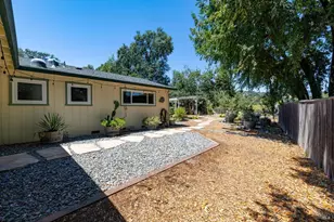 235 N Foothill Blvd, Cloverdale, CA 95425 - Photo 1