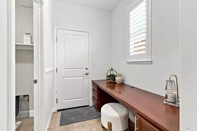 7042 Cardinal Court, Vacaville, CA 95687 - Photo 21