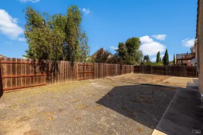 370 Engell Court, Suisun City, CA 94585 - Photo 31