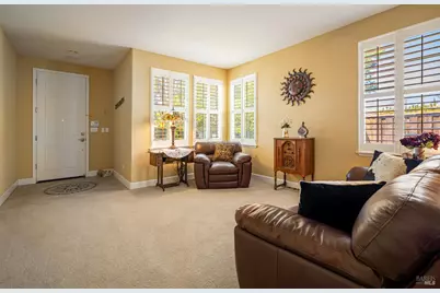 1067 N Station Drive, Vacaville, CA 95688 - Photo 5