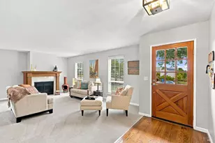 2604 Topaz Dr, Novato, CA 94945 - Photo 7