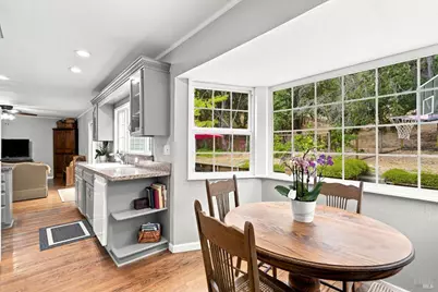 2604 Topaz Drive, Novato, CA 94945 - Photo 17
