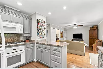 2604 Topaz Drive, Novato, CA 94945 - Photo 13