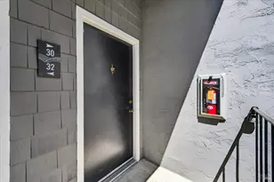 900 Cambridge Dr, Benicia, CA 94510 - Photo 3