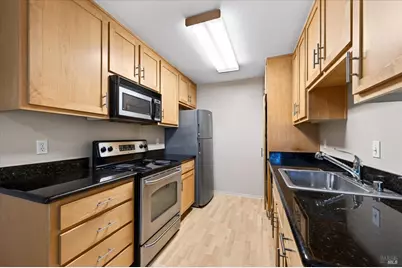 900 Cambridge Drive #30, Benicia, CA 94510 - Photo 15