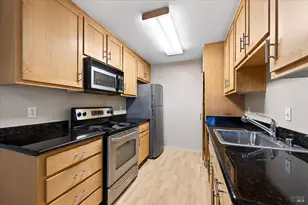 900 Cambridge Dr, Benicia, CA 94510 - Photo 15