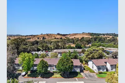 900 Cambridge Drive #30, Benicia, CA 94510 - Photo 29