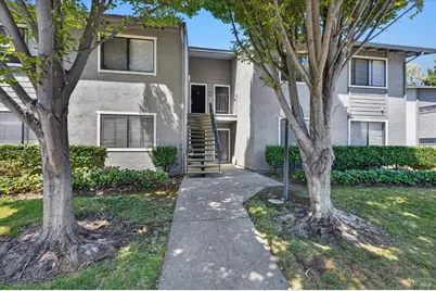 900 Cambridge Drive #30, Benicia, CA 94510 - Photo 1