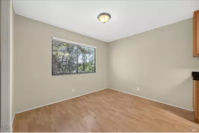 900 Cambridge Drive #30, Benicia, CA 94510 - Photo 11