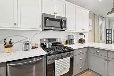 1030 Brunello Drive, Santa Rosa, CA 95407 - Photo 13
