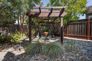 1361 Birdie Dr, Windsor, CA 95492 - Photo 17