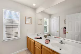 1361 Birdie Dr, Windsor, CA 95492 - Photo 33