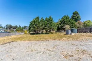 10490 Blair St, Mendocino, CA 95460 - Photo 21