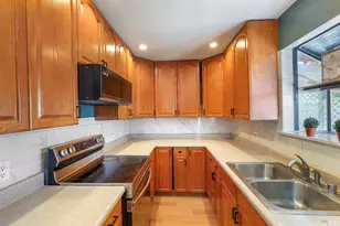 233 Maple St, Suisun City, CA 94585 - Photo 11