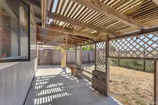 233 Maple St, Suisun City, CA 94585 - Photo 29