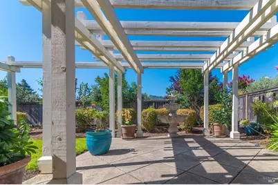 7541 Walnut Orchard Way, Santa Rosa, CA 95409 - Photo 25