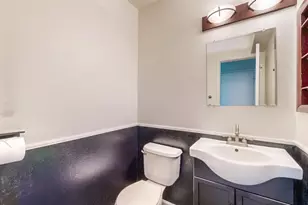 1041 Golf Course Dr, Rohnert Park, CA 94928 - Photo 23