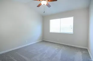 150 Bloom Dr, Dixon, CA 95620 - Photo 9