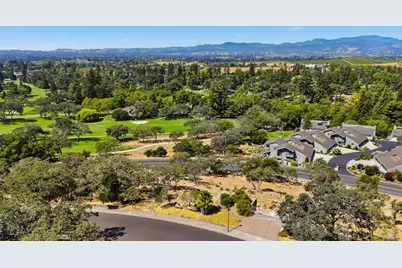 1167 Castle Oaks Drive, Napa, CA 94558 - Photo 11