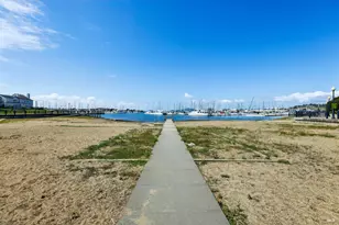 326 Commodore Dr, Richmond, CA 94804 - Photo 41