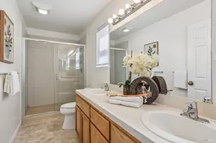 326 Commodore Dr, Richmond, CA 94804 - Photo 17
