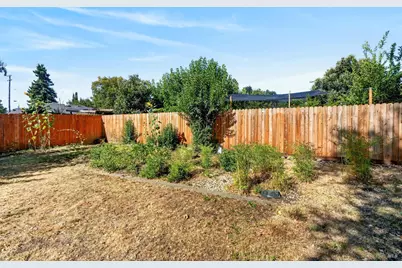 390 S Orchard Avenue, Ukiah, CA 95482 - Photo 19