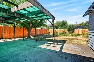 390 S Orchard Ave, Ukiah, CA 95482 - Photo 17