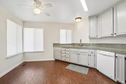 5059 Lakeview Circle, Fairfield, CA 94534 - Photo 21