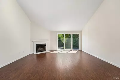 5059 Lakeview Circle, Fairfield, CA 94534 - Photo 15