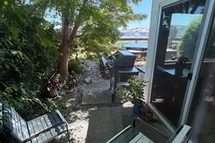 168 Breezewalk Dr, Vallejo, CA 94591 - Photo 49