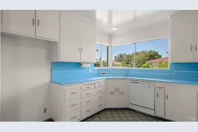 873 Blossom Way, Hayward, CA 94541 - Photo 11