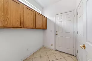 221 Red Mountain Dr, Cloverdale, CA 95425 - Photo 17