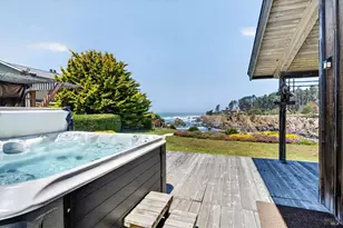 16861 Ocean Dr, Fort Bragg, CA 95437 - Photo 25