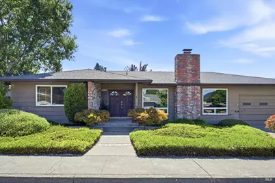 2 Oakhurst Place, Santa Rosa, CA 95409 - Photo 1